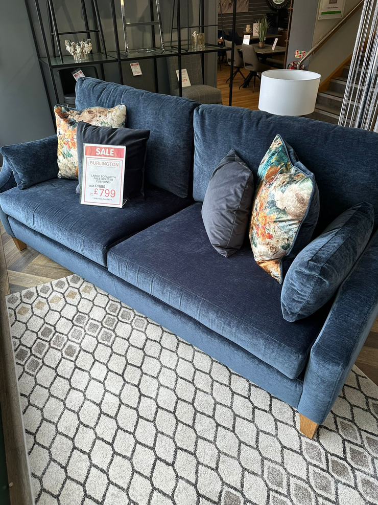 Burlington Large Sofa (WITH FREE SCATTER CUSHIONS)