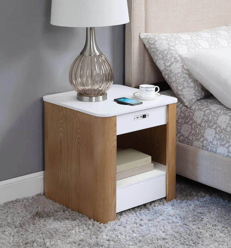 Jual San Francisco Bedside Table With Wireless Charging